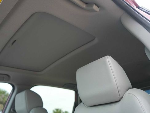 Used 2020 Honda CR-V Touring image 25