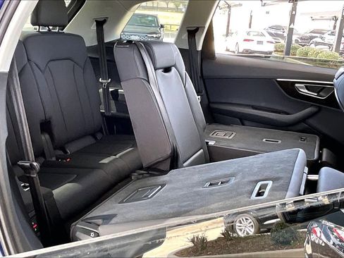 Used 2022 Audi Q7 2.0T Premium w/ Convenience Package image 18