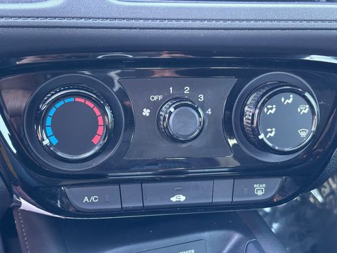 Certified 2019 Honda HR-V Sport image 30