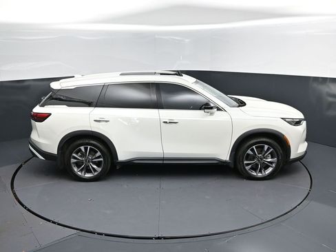 Certified 2023 INFINITI QX60 Luxe w/ Performance Audio Package image 38