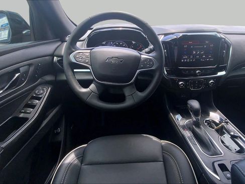Used 2023 Chevrolet Traverse Premier w/ Redline Edition FWD image 10