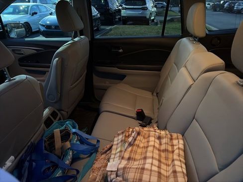 Used 2018 Honda Pilot EX-L image 3