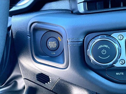 New 2026 Jeep Wrangler Sahara AWD/4WD image 26