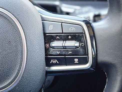 Used 2024 Kia Sorento S image 18