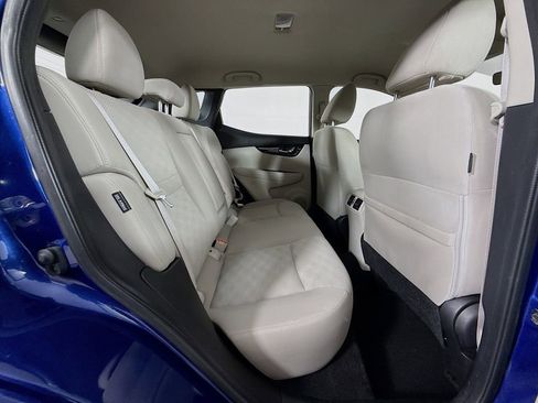 Used 2020 Nissan Rogue Sport SV AWD/4WD image 22