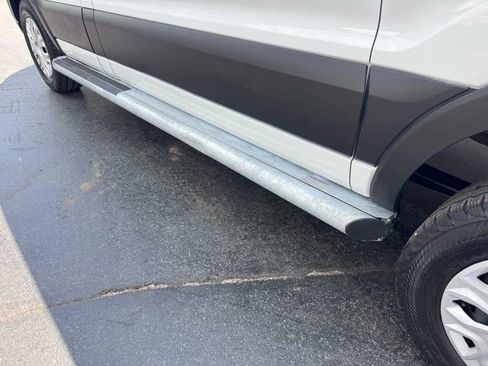 Used 2023 Ford Transit 250 Low Roof w/ Exterior Upgrade Package image 28