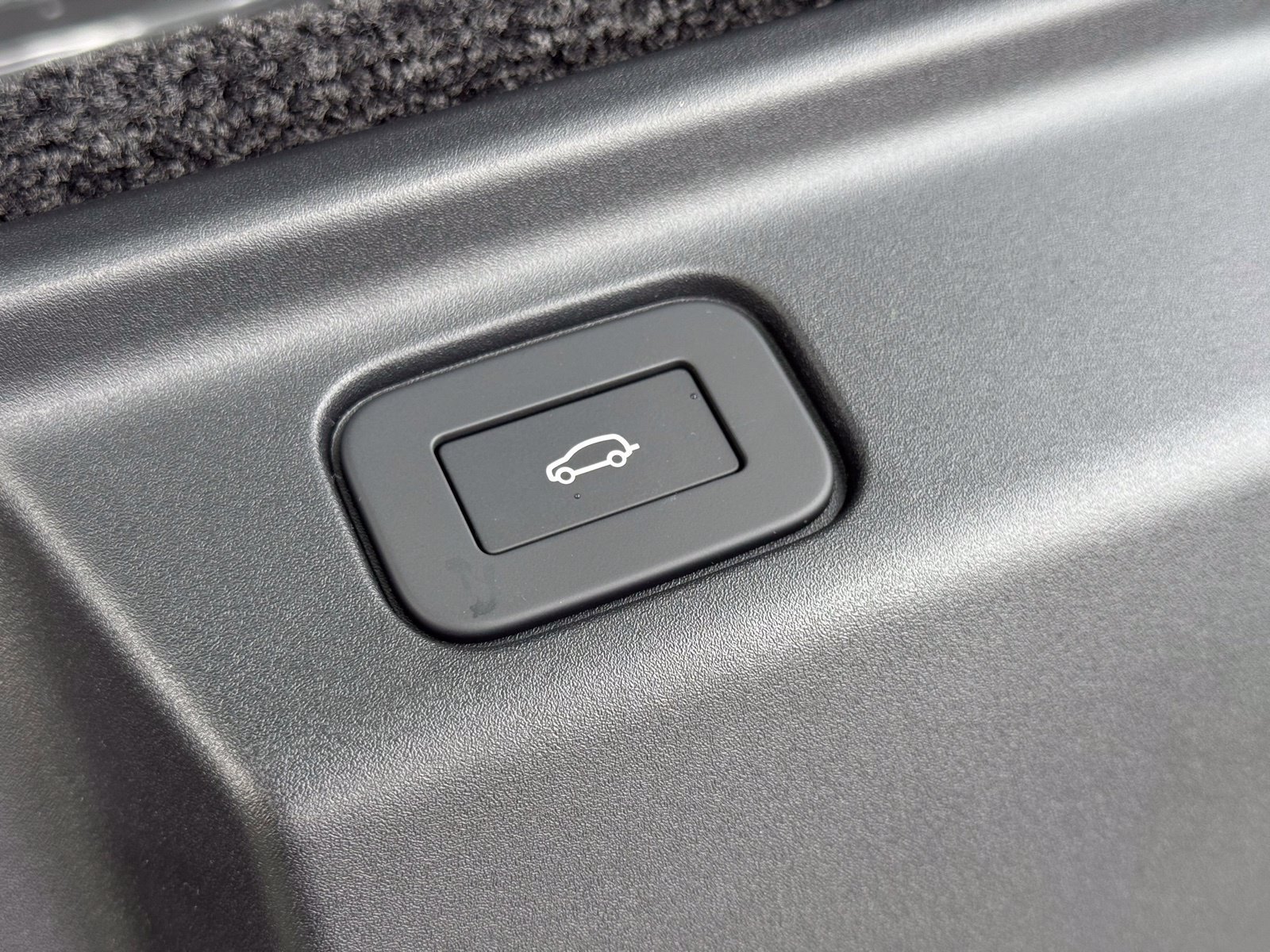 New 2025 Land Rover Range Rover SE AWD/4WD image 46