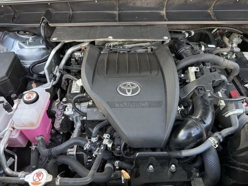 Used 2023 Toyota Highlander Platinum image 38