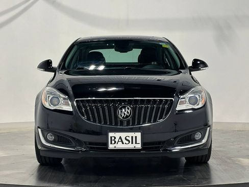 Used 2016 Buick Regal FWD image 9