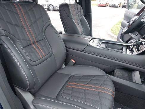 New 2025 Nissan Armada PRO-4X image 10