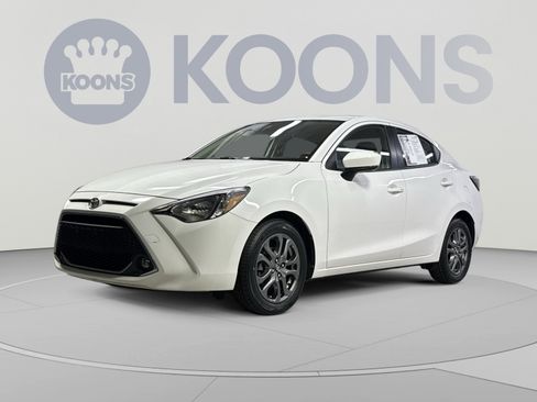 Used 2019 Toyota Yaris LE FWD image 1