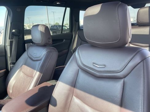 Certified 2023 Cadillac XT6 Premium Luxury w/ LPO, Floor Liner Package AWD/4WD image 18
