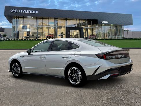 Certified 2026 Hyundai Sonata SEL FWD image 4