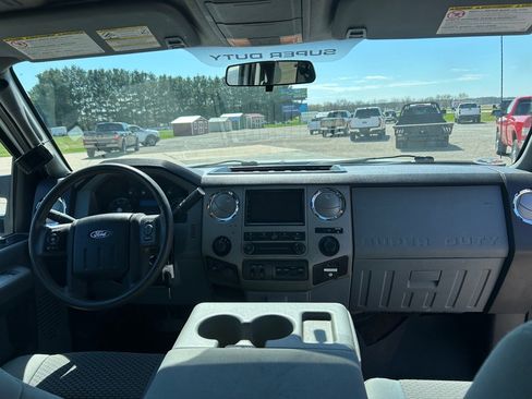 Used 2016 Ford F350 XLT image 19