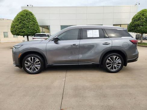 Certified 2027 INFINITI QX60 Luxe w/ Cargo Package FWD image 3