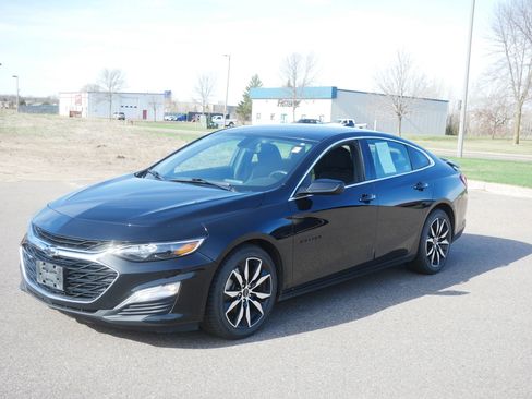 Used 2020 Chevrolet Malibu RS image 3