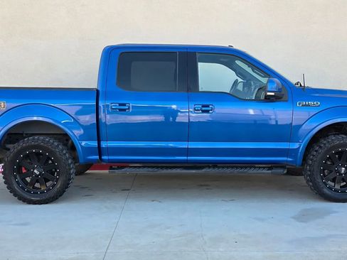 Used 2015 Ford F150 Lariat image 2