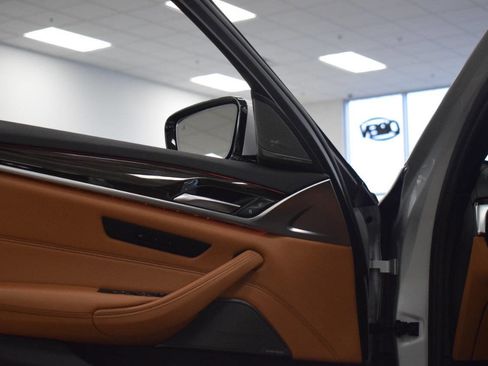 Used 2018 BMW 540i image 34