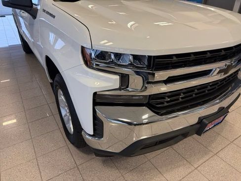Used 2021 Chevrolet Silverado 1500 LT RWD image 9