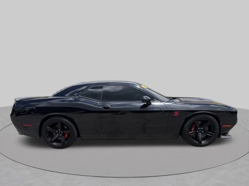 Used 2018 Dodge Challenger SRT w/ Technology Group RWD image 9