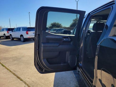 Used 2024 GMC Sierra 1500 Elevation image 29