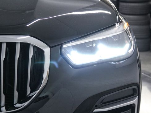 Certified 2023 BMW X5 sDrive40i w/ Premium Package image 10