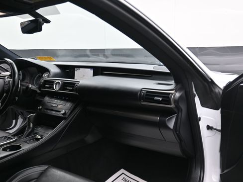 Used 2017 Lexus RC 350 AWD image 24