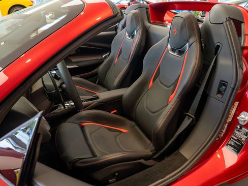 Used 2024 Ferrari 296 GTS RWD image 11