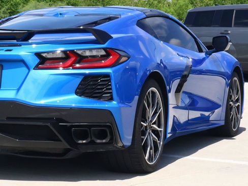 Used 2024 Chevrolet Corvette Stingray Coupe w/ 1LT RWD image 12