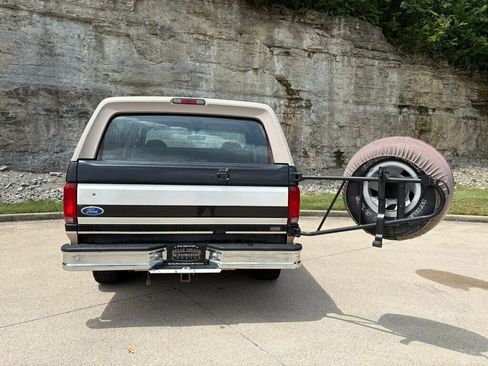 Used 1996 Ford Bronco Eddie Bauer AWD/4WD image 9
