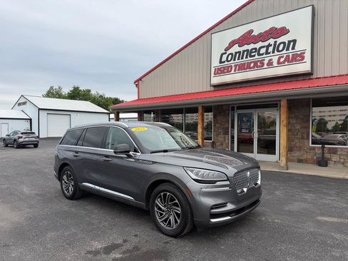 Used 2022 Lincoln Aviator 2WD image 2