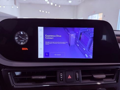 Certified 2024 Lexus ES 350 w/ Premium Package image 23