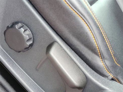 Certified 2024 Ford Bronco Badlands image 7