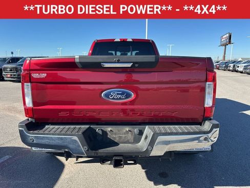 Used 2019 Ford F350 Lariat w/ Lariat Value Package image 7