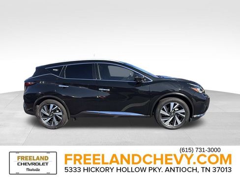 Used 2022 Nissan Murano SL w/ Cargo Package image 2