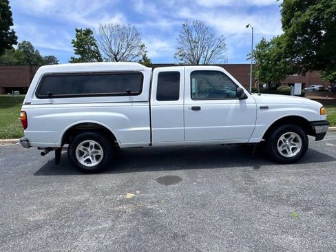 Used 2004 MAZDA B-Series Pickup 2WD Cab Plus B3000 w/ Convenience Pkg image 6