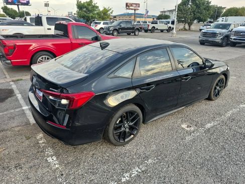 Used 2024 Honda Civic Sport image 17