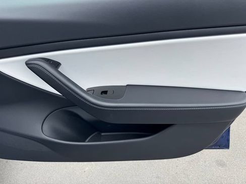Used 2018 Tesla Model 3 Long Range AWD/4WD image 7