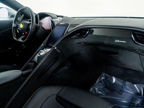 Used 2022 Ferrari Roma image 51