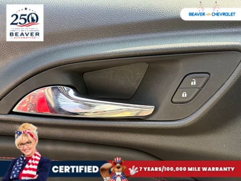 Used 2025 Chevrolet Trax RS w/ Driver Confidence Package FWD image 30