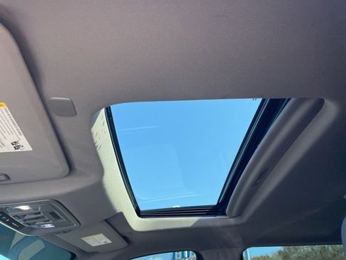 Used 2024 Chevrolet Silverado 2500 LTZ w/ LTZ Premium Package image 40