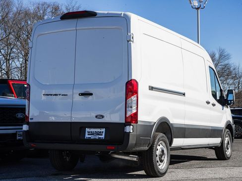 New 2026 Ford Transit 250 148 Medium Roof w/ Load Area Protection Package image 4