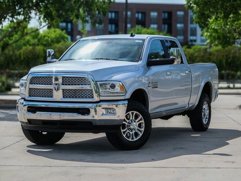 Used 2017 RAM 2500 Laramie image 7