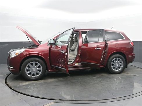 Used 2017 Buick Enclave Leather w/ Trailering Package image 57