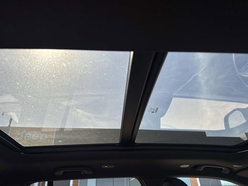 New 2026 Jeep Grand Cherokee Limited w/ Limited Altitude Package RWD image 10