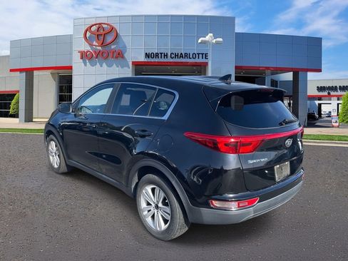 Used 2017 Kia Sportage LX image 7