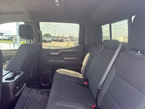 Certified 2023 Chevrolet Silverado 1500 LT w/ Z71 Off-Road Package AWD/4WD image 33