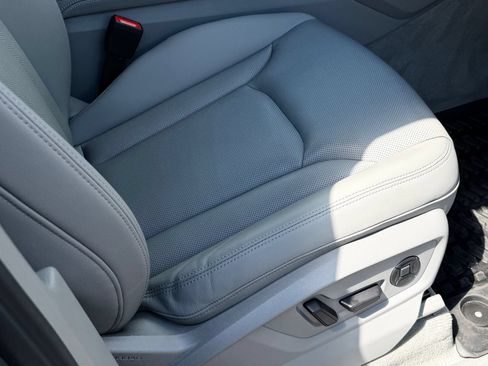Certified 2023 Audi Q7 2.0T Premium AWD/4WD image 18