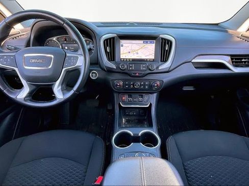 Used 2020 GMC Terrain SLE w/ Driver Convenience Package image 7