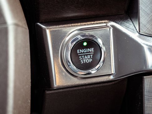 Used 2021 Ford F150 King Ranch w/ Equipment Group 601A High image 37